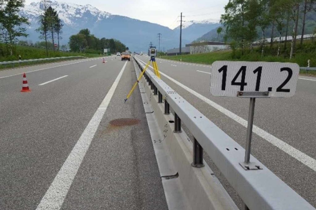 terra vermessungen ag Zerstoerungsfreie Messung Belagstaerke
