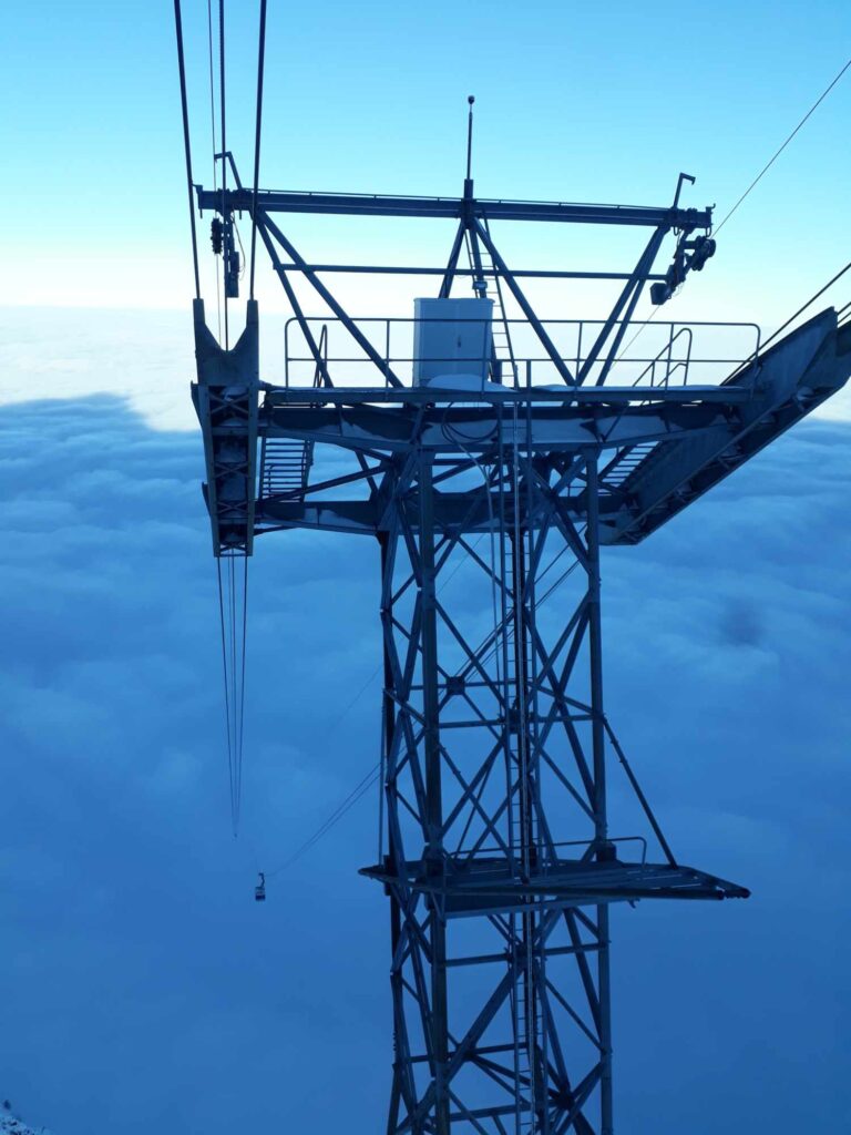 terra vermessungen ag projekte bauwerksueberwachung saentis schwebebahn beitragsbild 2